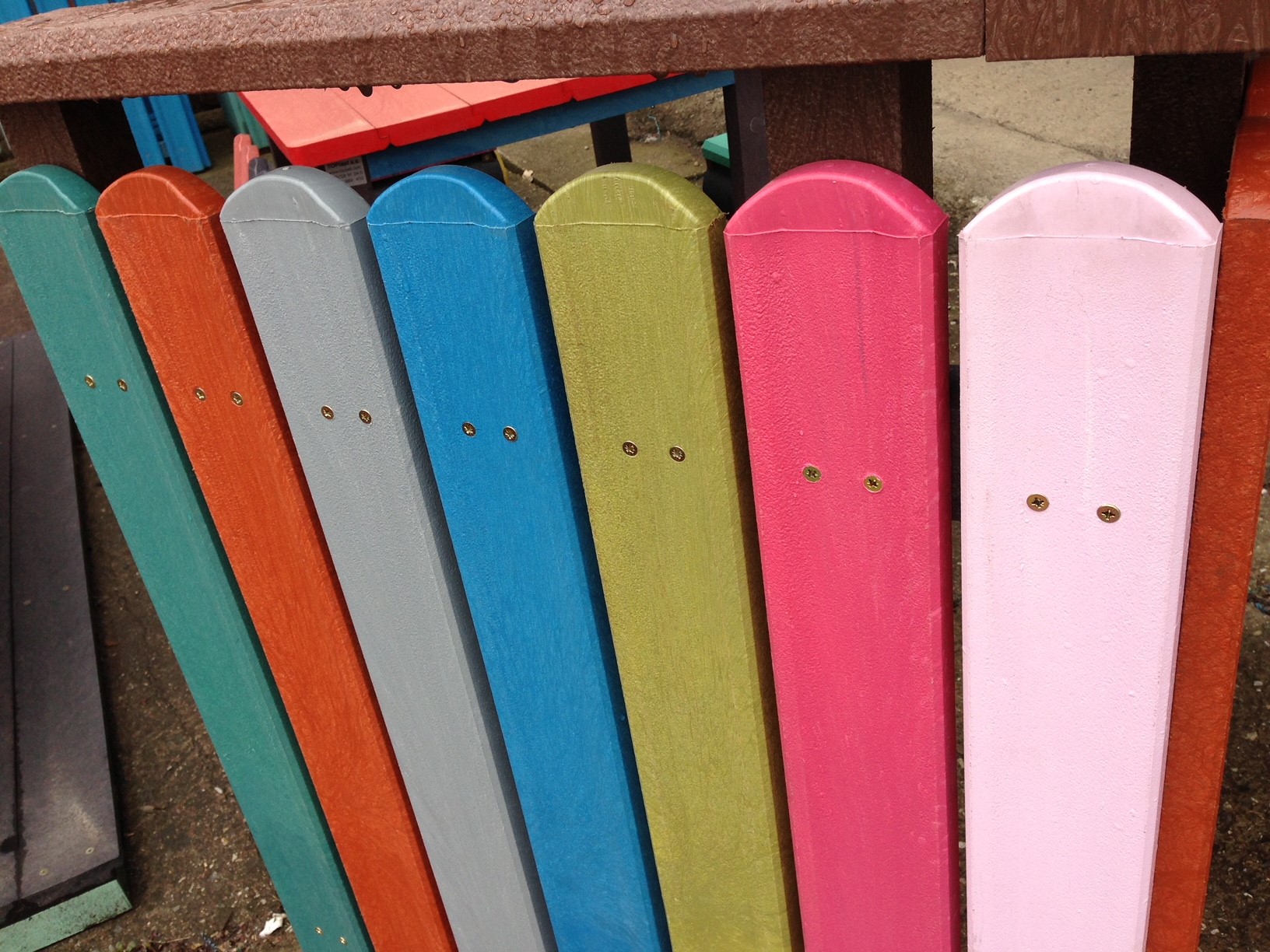 Planches pour les clôtures et barrières 