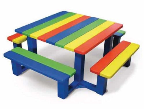 TABLE DE PIQUE-NIQUE maternelle