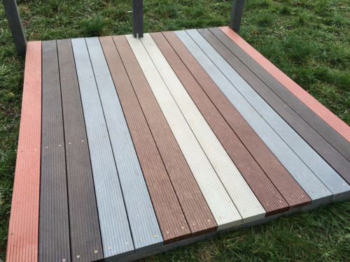 Planches de terrasse en plastique recyclé