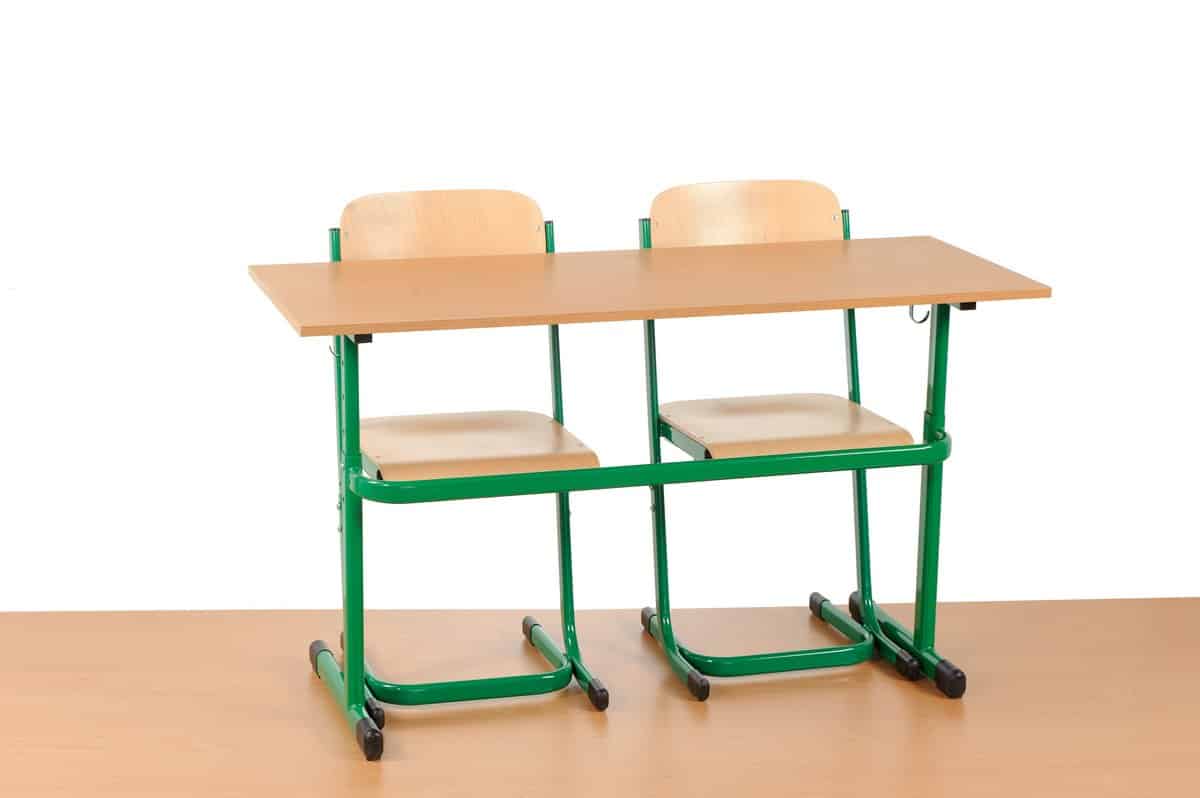 KR3_1130 Table LOVC avec 2 chaises